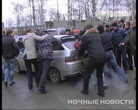 24 декабря в Екатеринбурге пройдет не один митинг. Жители домов вокруг скандальной стройки на улице Рощинской выходят добиваться правды